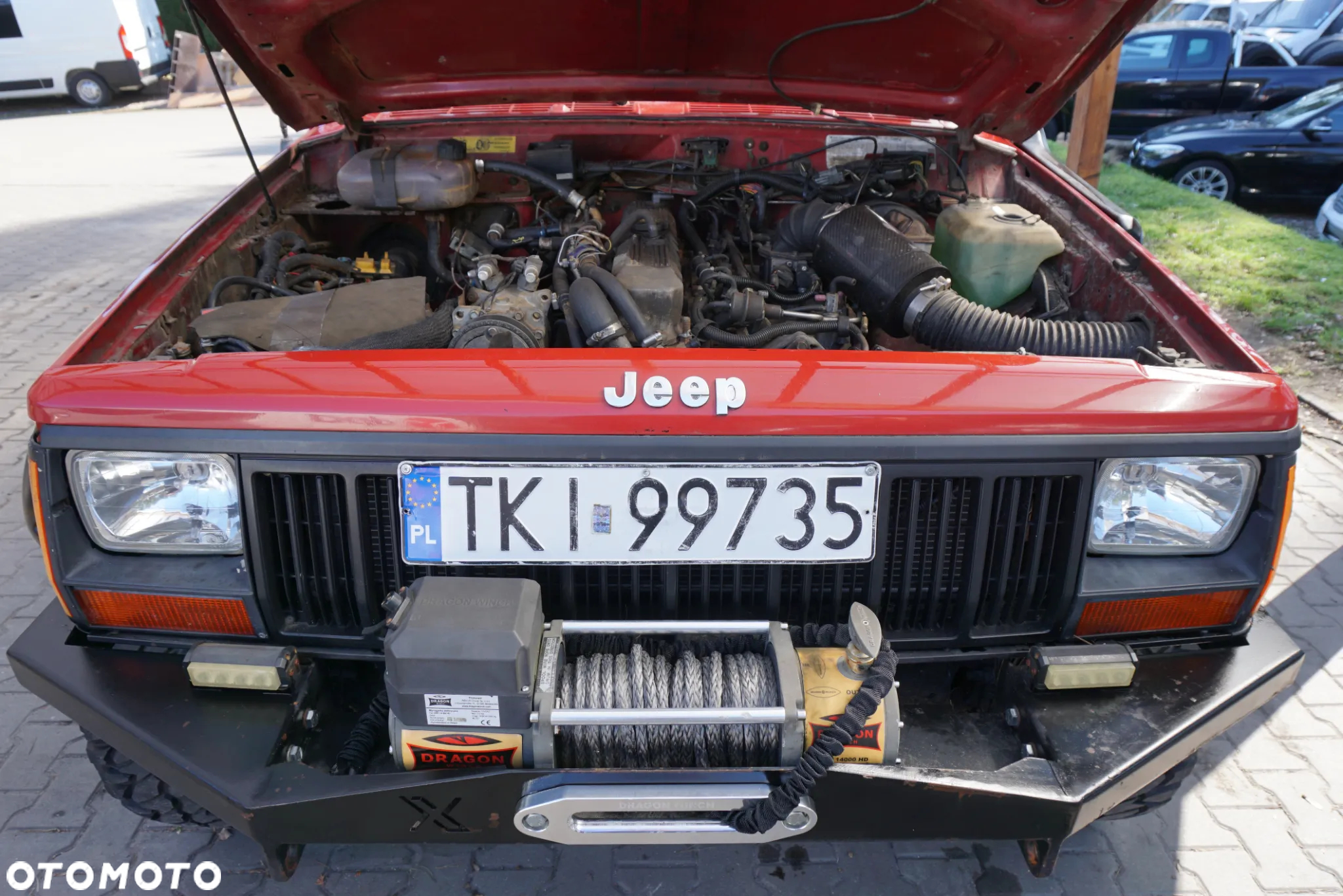Jeep Cherokee - 18
