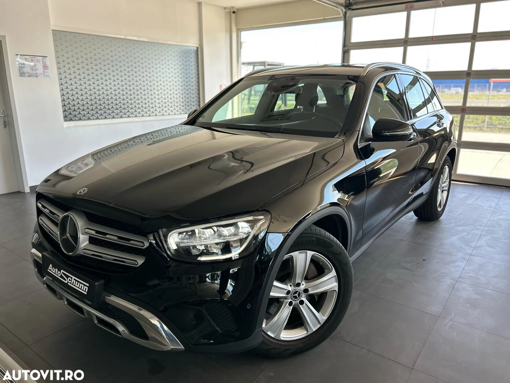 Mercedes-Benz GLC 220 d 4Matic 9G-TRONIC - 2