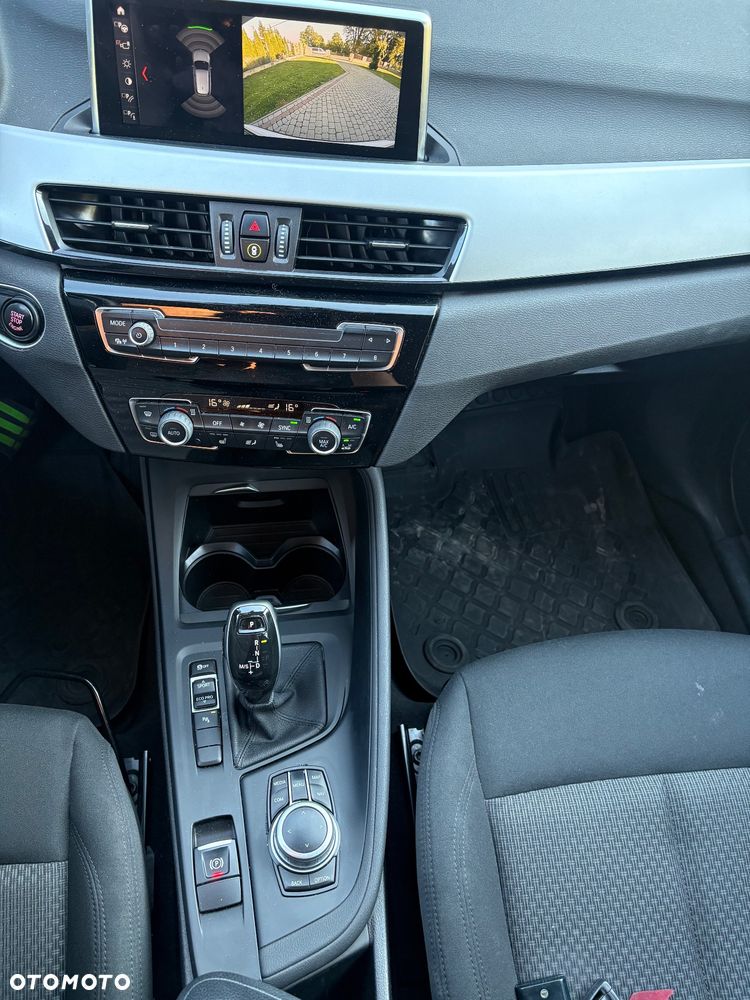 BMW X1 sDrive18i xLine - 14
