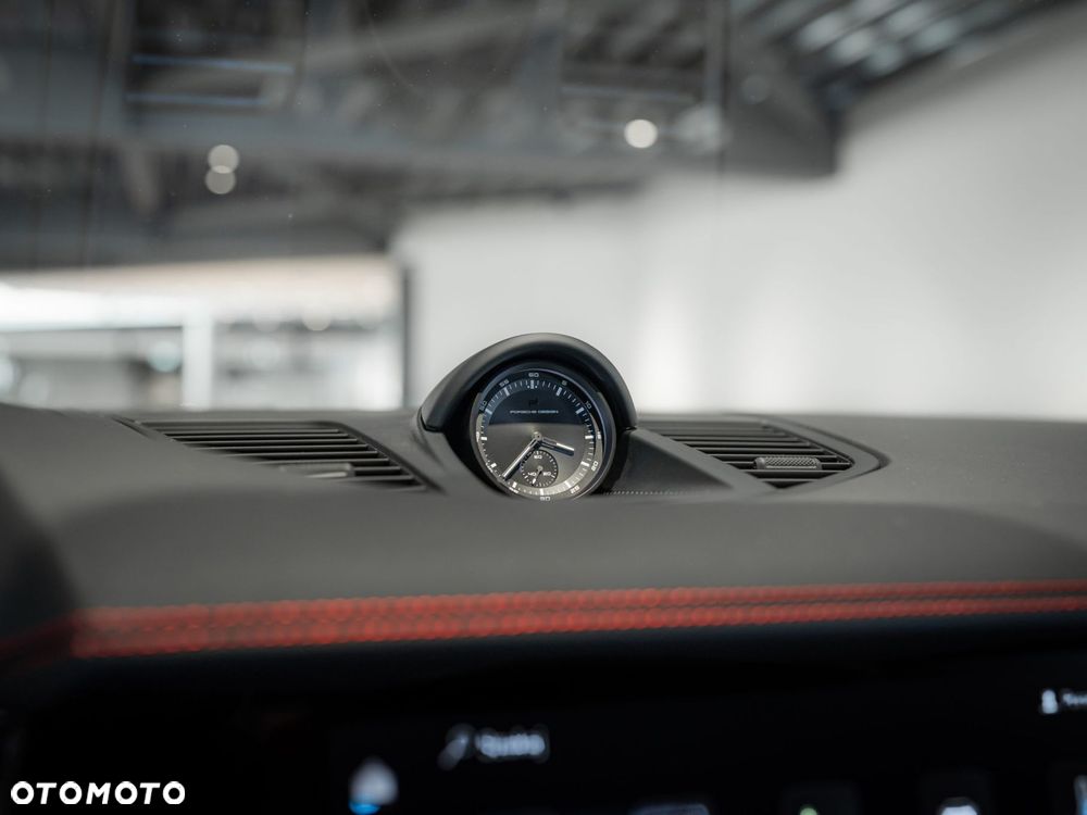 Porsche Panamera GTS - 24