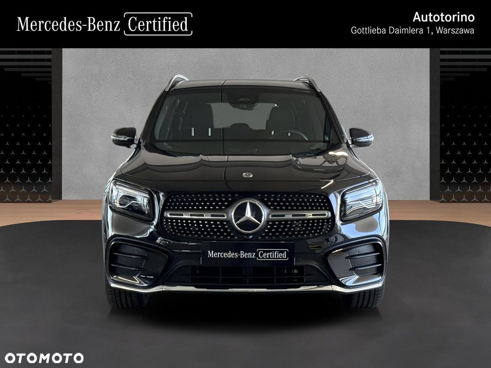Mercedes-Benz GLB - 9