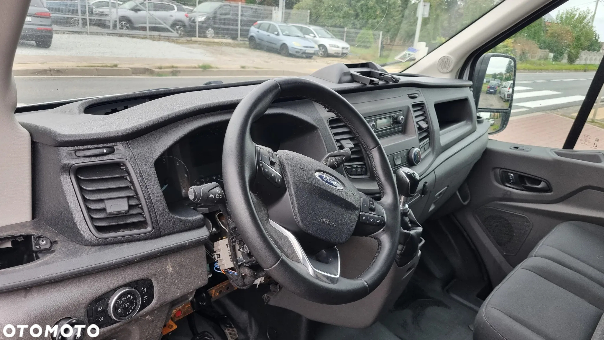 Ford Transit - 23