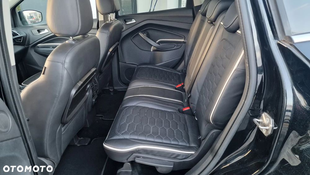 Ford Kuga 2.0 TDCi 4x4 Vignale - 32