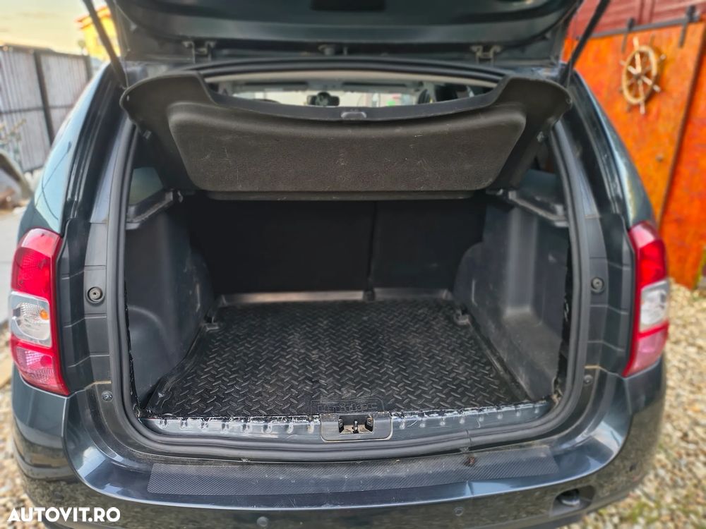 Dacia Duster 1.6 SCe Prestige jante 16" - 9