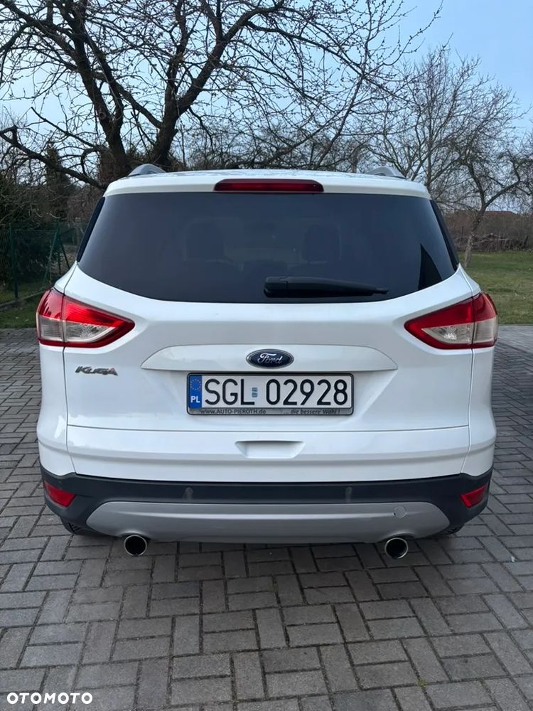Ford Kuga 2.0 TDCi 4x4 Trend - 2