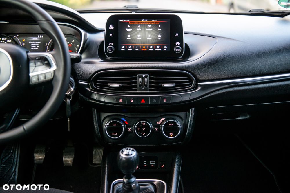 Fiat Tipo 1.4 T-Jet Business Line - 35