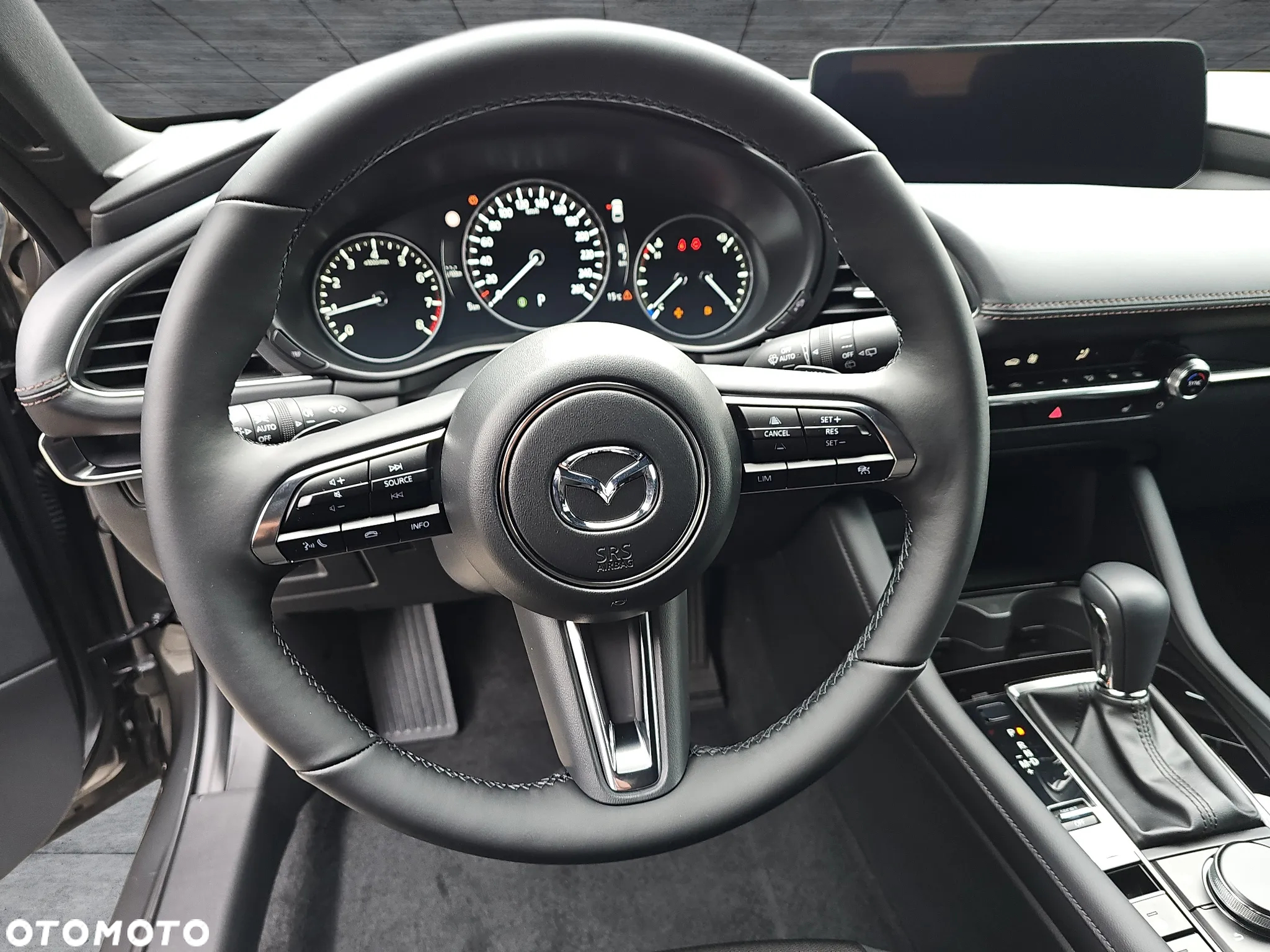 Mazda 3 - 11