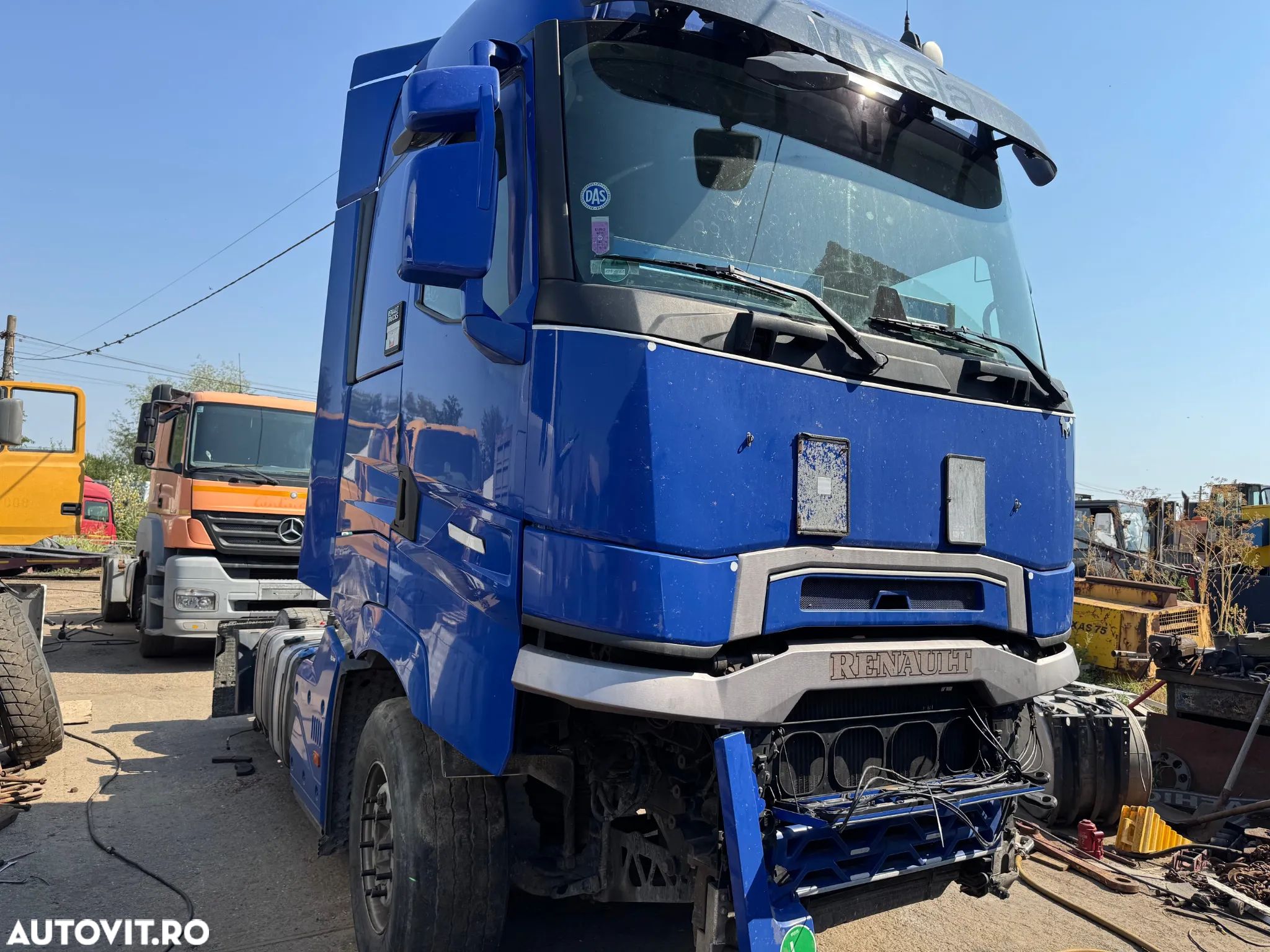 Renault Piese din DEZMEMBRARI Euro 6 T380 T430 T440 T460 T480 T 520 - 1