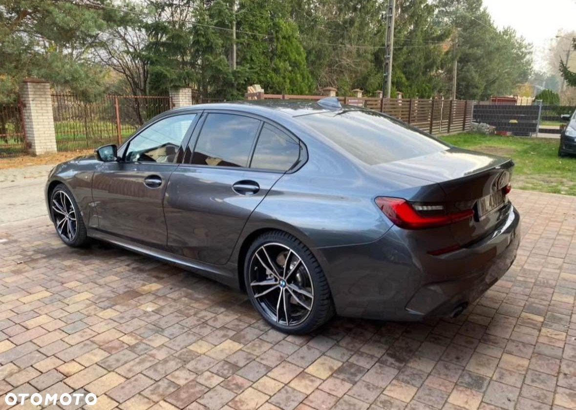 BMW Seria 3 330i xDrive M Sport sport - 7