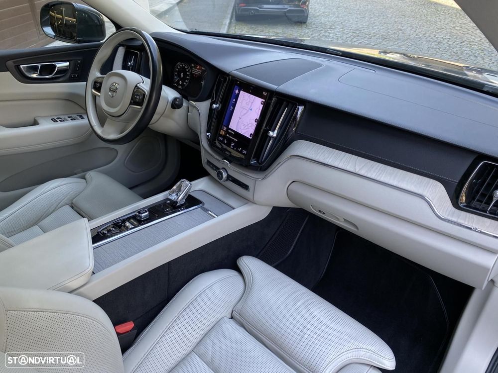 Volvo XC 60 2.0 T8 PHEV Inscription AWD - 9