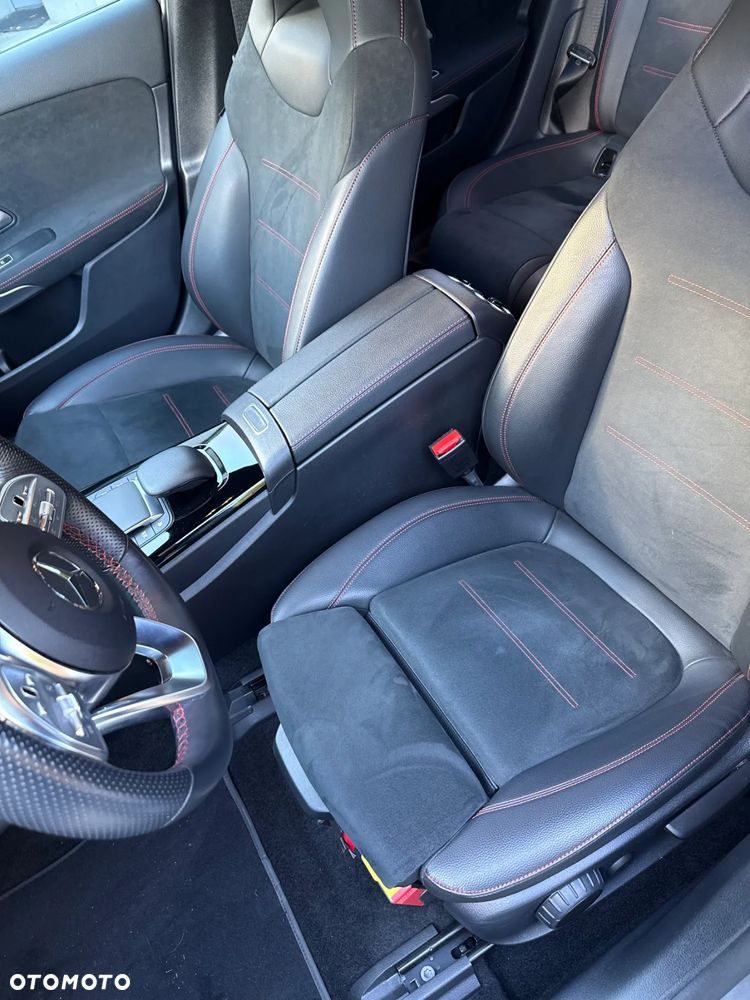 Mercedes-Benz Klasa A 250 e PHEV AMG Line 8G-DCT - 15