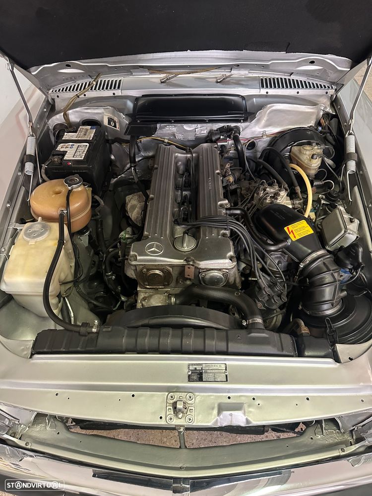 Mercedes-Benz SL 280 - 14