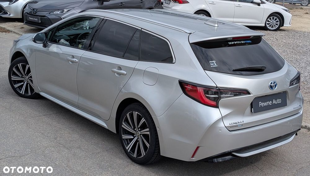 Toyota Corolla 2.0 Hybrid Comfort - 21