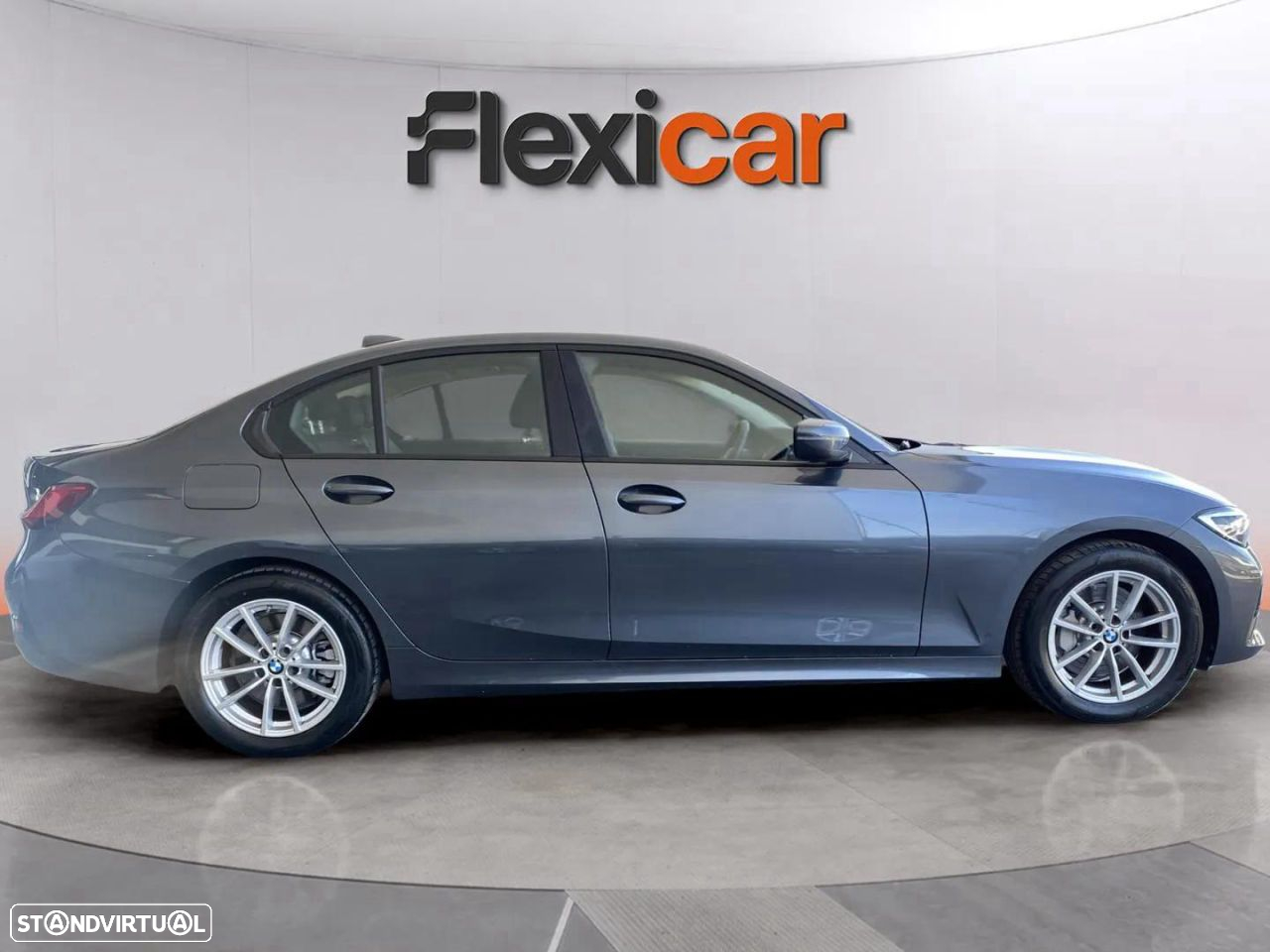 BMW 330 e Touring Line Sport Auto - 2