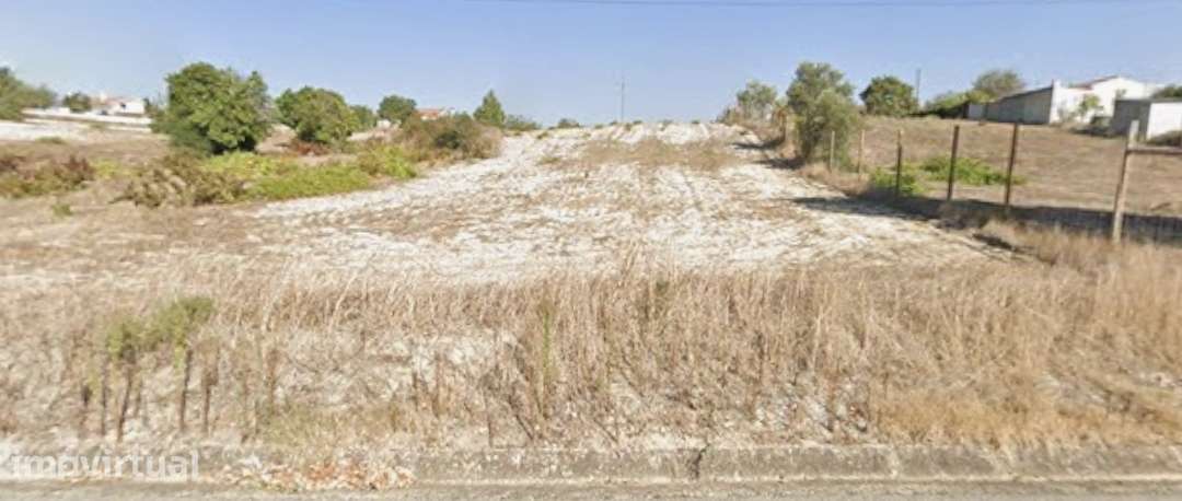 Terreno Rústico com possibilidade de alterar para urbano - Grande imagem: 2/4