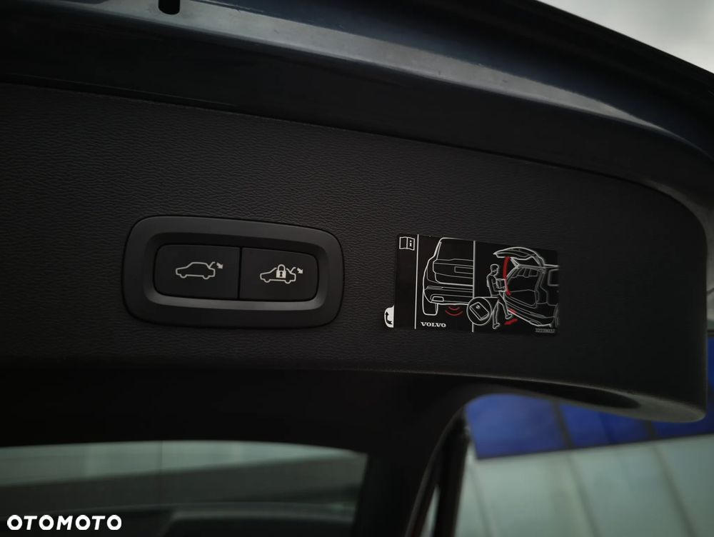 Volvo XC 40 T3 Inscription - 13