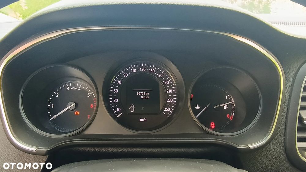 Renault Megane 1.2 Energy TCe Life - 11
