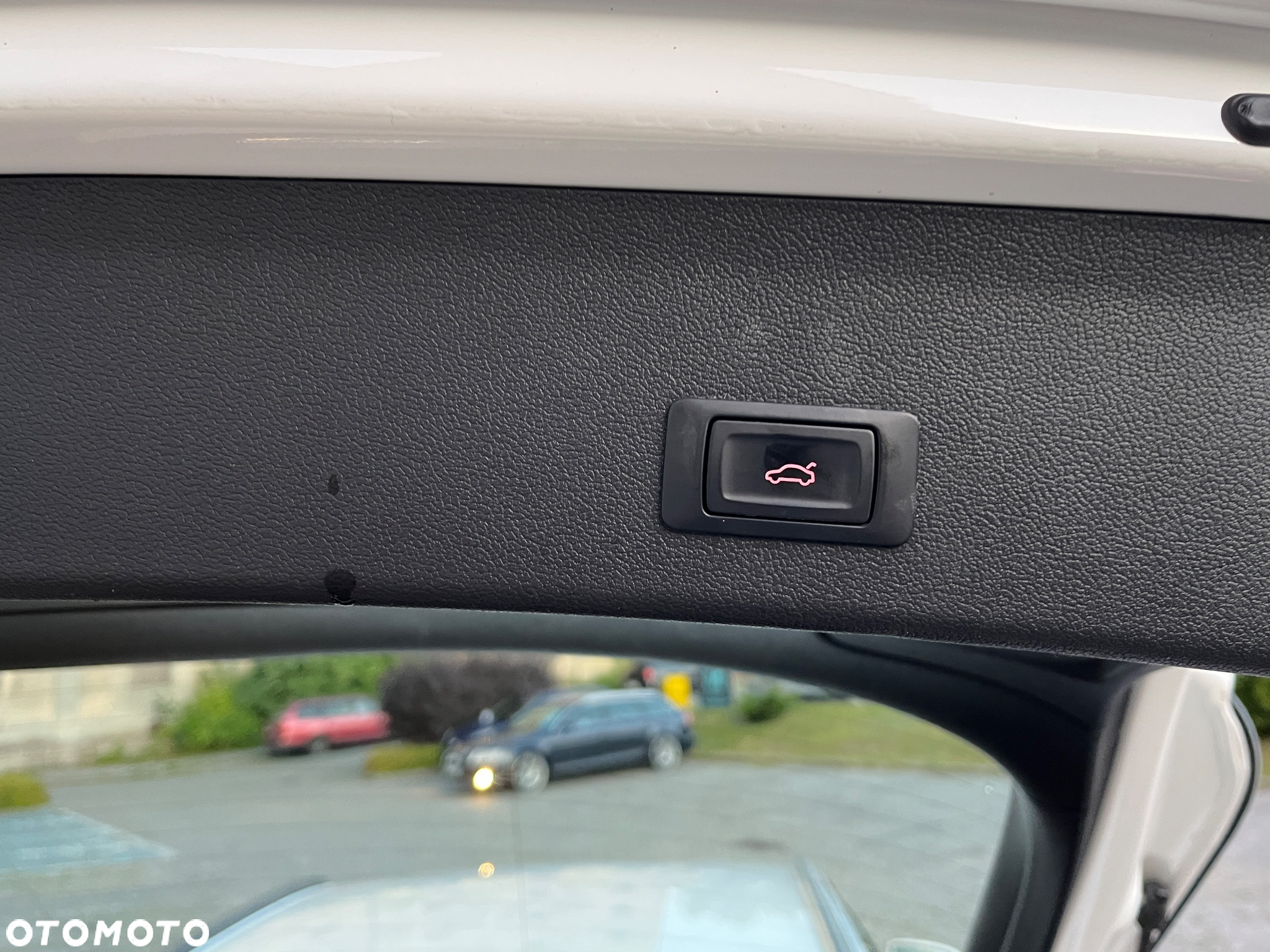 Audi A4 Avant 2.0 TDI DPF clean diesel S line Sportpaket - 17