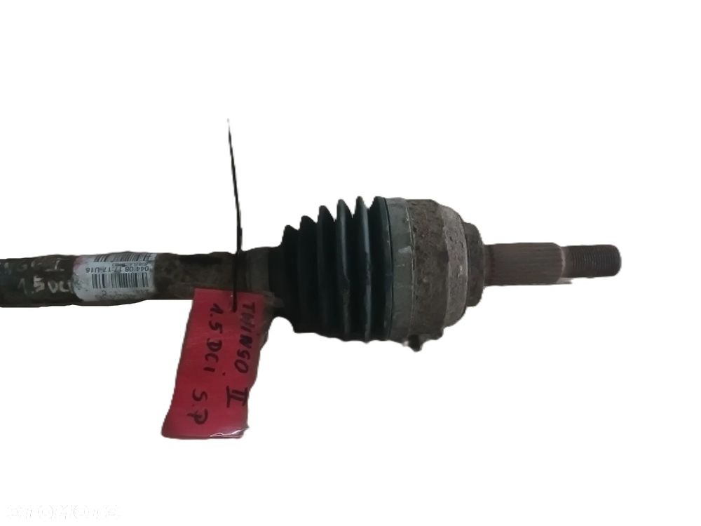 RENAULT TWINGO II 07-14 r. 1,5 DCI PÓŁOŚ półośka prawa ** - 2