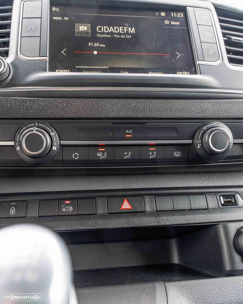 Opel Vivaro 2.0 CDTi L2H1 Essentia Inc - 23