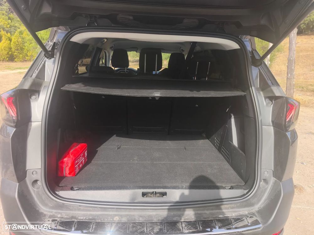 Peugeot 5008 PureTech 130 EAT8 Stop & Start Allure Pack - 14