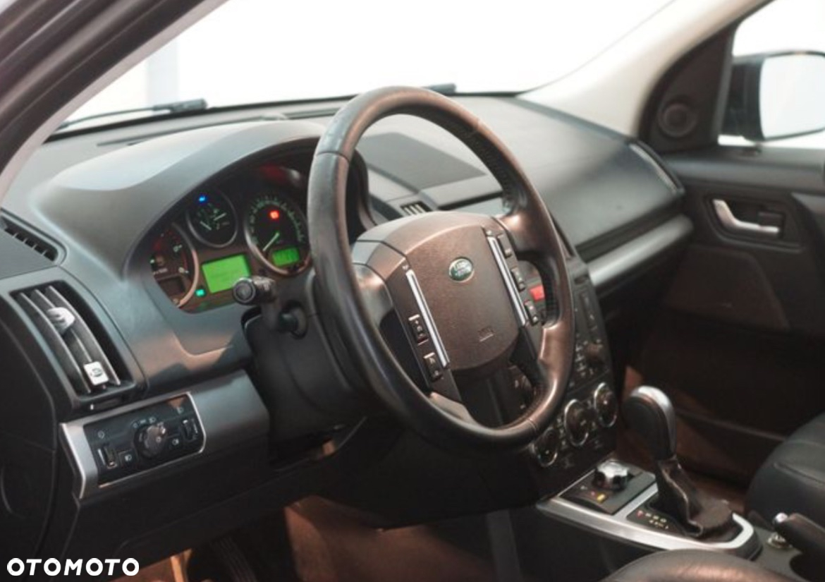 Land Rover Freelander II 2.2 sD4 HSE - 15