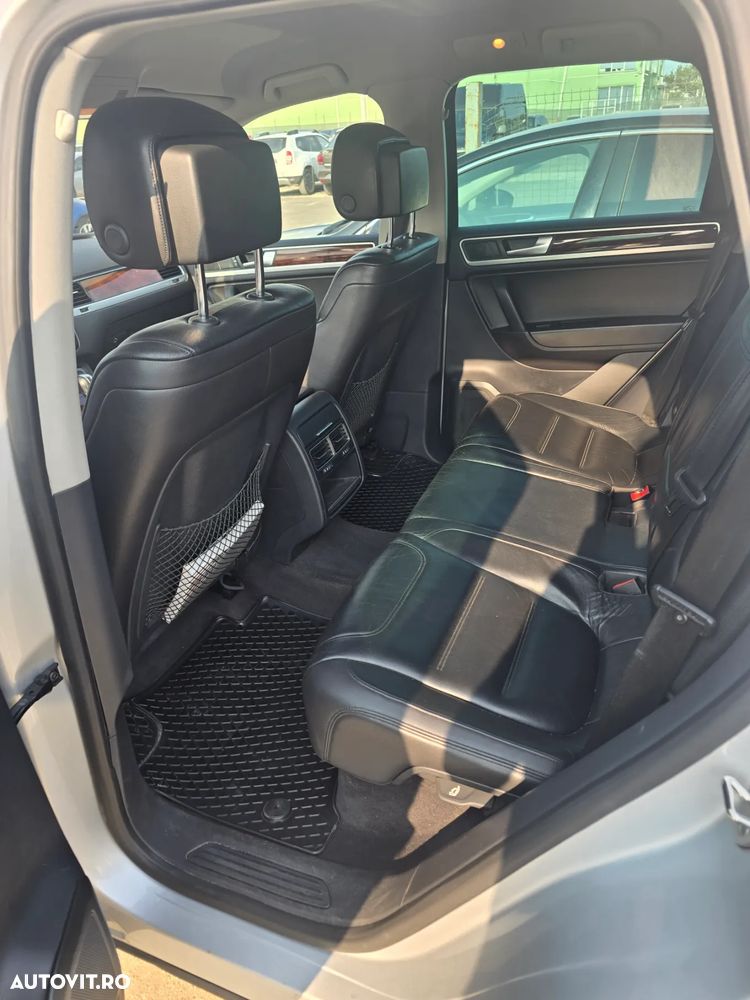 Volkswagen Touareg 3.0 V6 TDI BMT Terrain Tech - 11