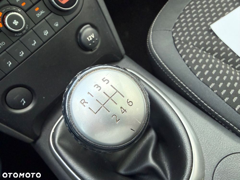 Nissan Qashqai - 38