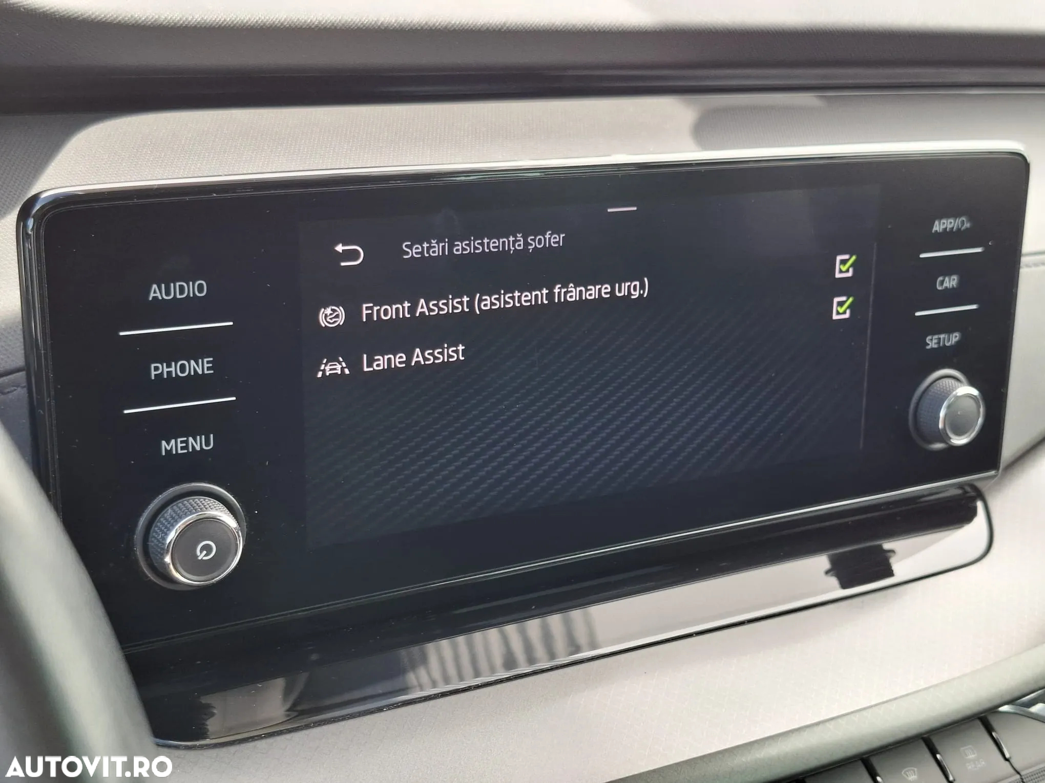 Skoda Octavia 2.0 TDI Ambition - 36