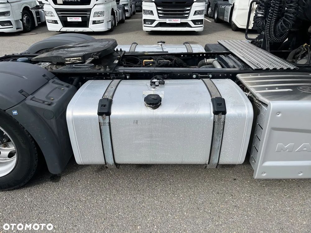 MAN TGX 18.470 4x2 LL SA - 13