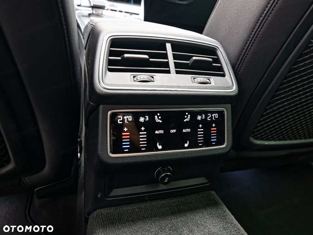 Audi A6 Allroad - 24