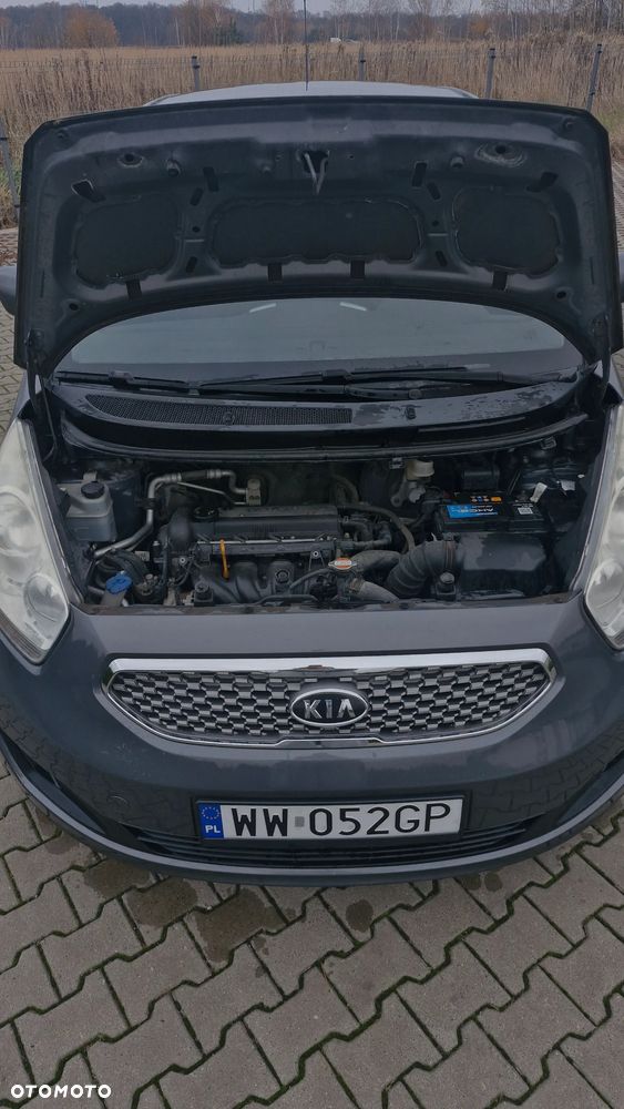 Kia Venga - 13
