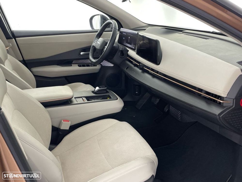 Nissan Ariya 63 kWh Evolve Carr. 22kW - 21