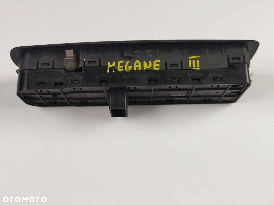 RENAULT MEGANE III 2008 20016 Panel Sterowania Szyb Lewy Przód - 4