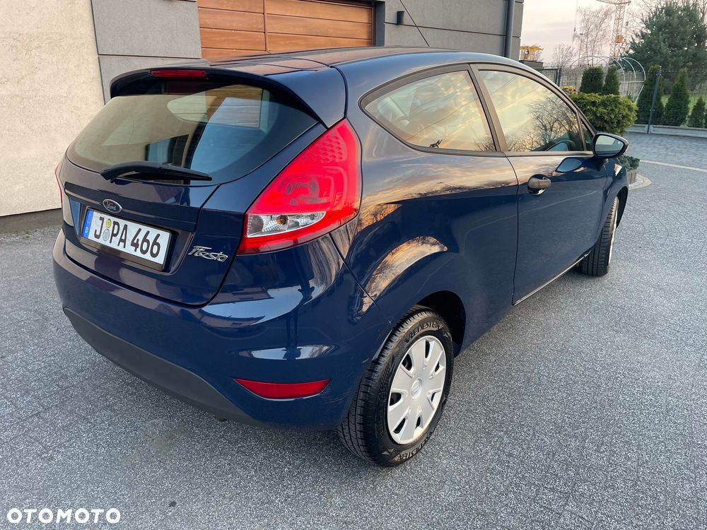 Ford Fiesta 1.25 Champions Edition - 8