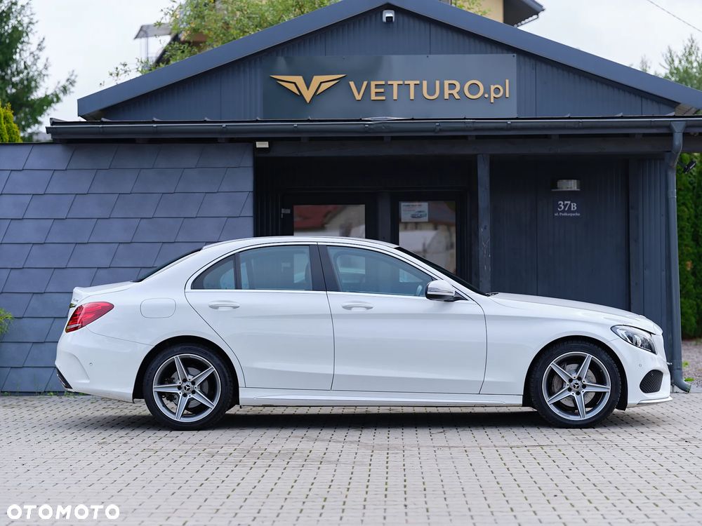 Mercedes-Benz Klasa C 200 4-Matic 9G-TRONIC - 10