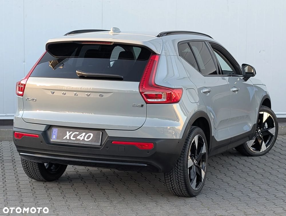 Volvo XC 40 B4 AWD Ultimate Dark - 5