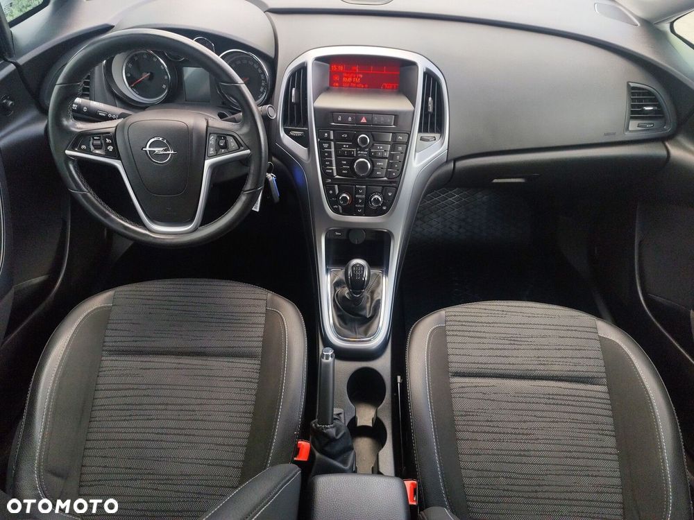 Opel Astra - 13