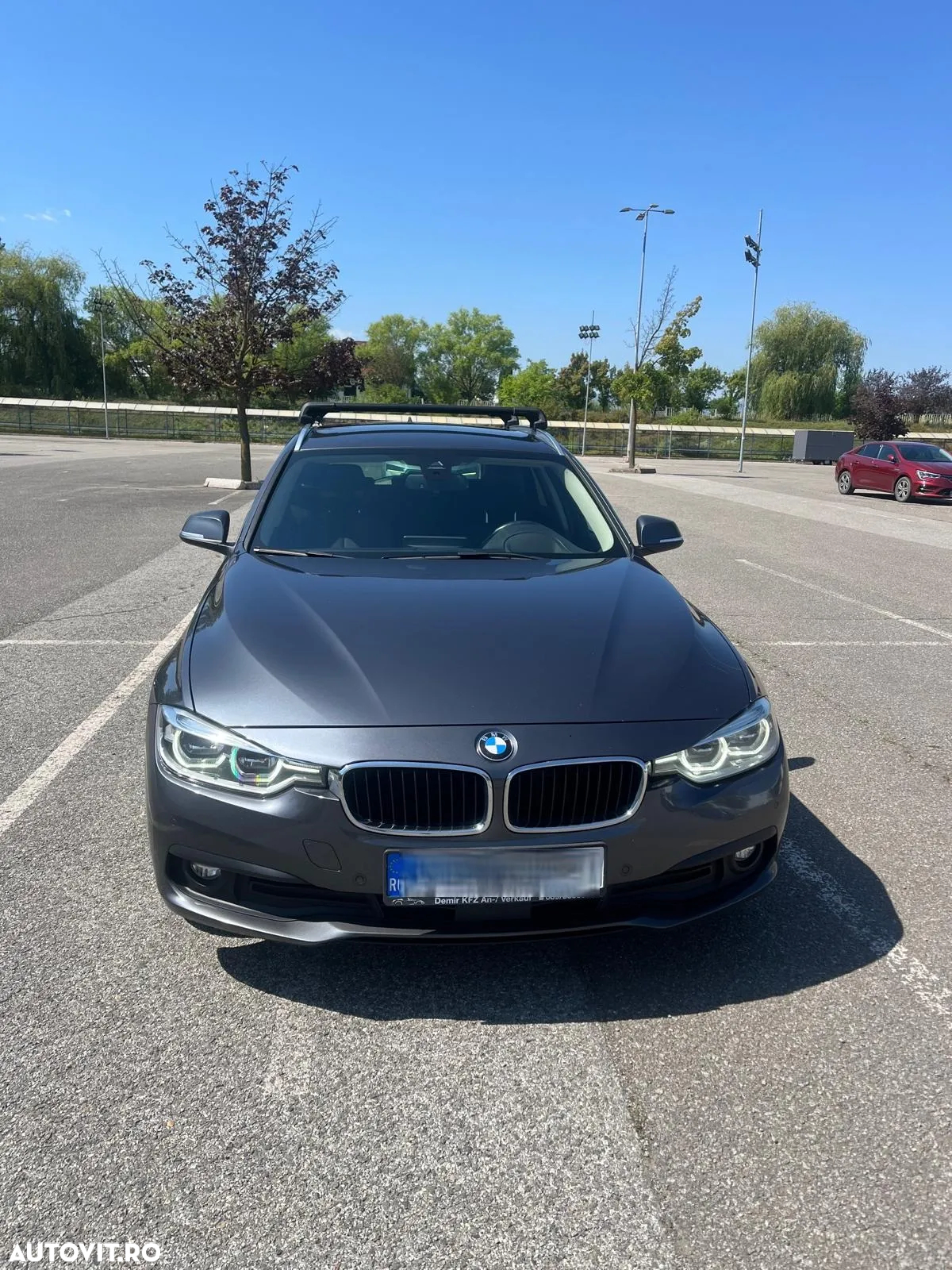 BMW Seria 3 320d Touring xDrive Aut. Advantage - 4