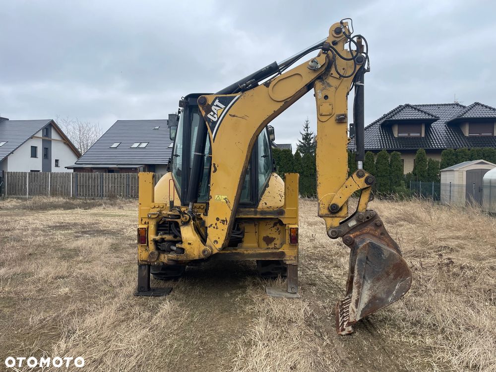 Caterpillar 428E - 4