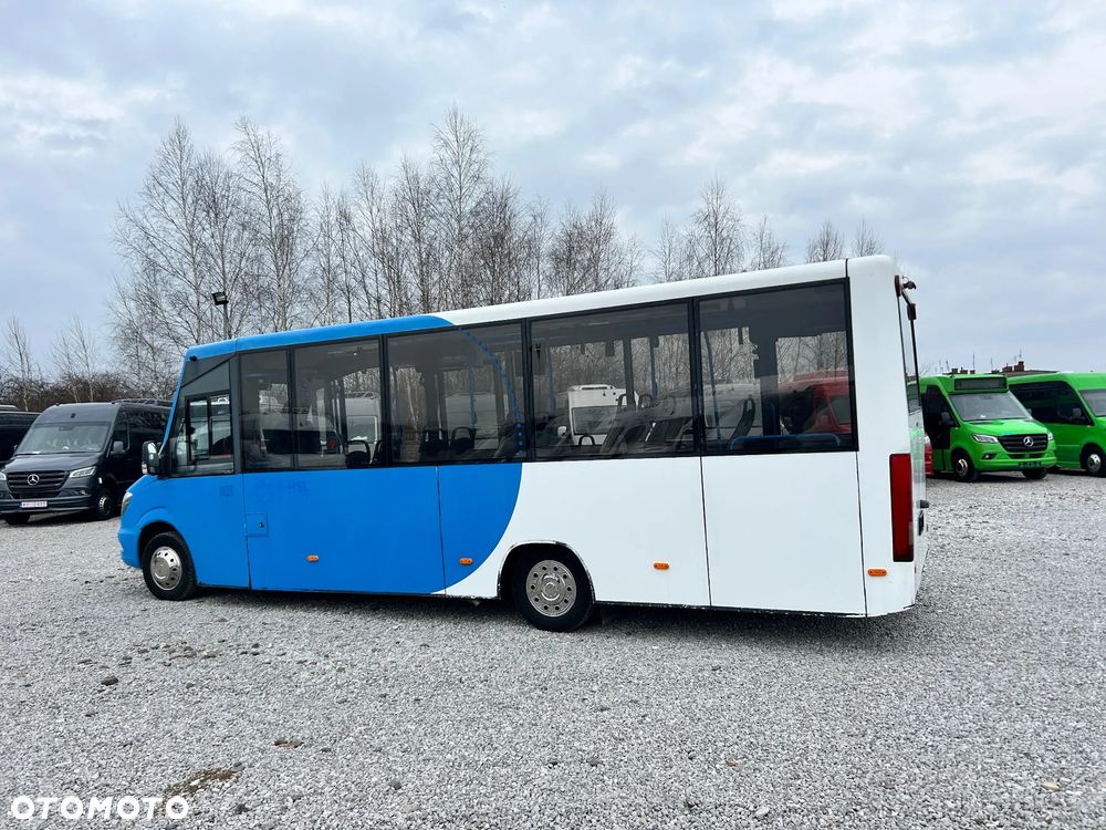 Mercedes-Benz Sprinter 516 - 8