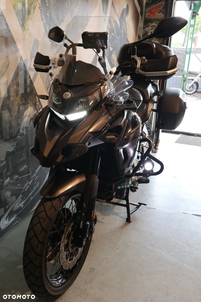 Benelli TRK 502X - 5