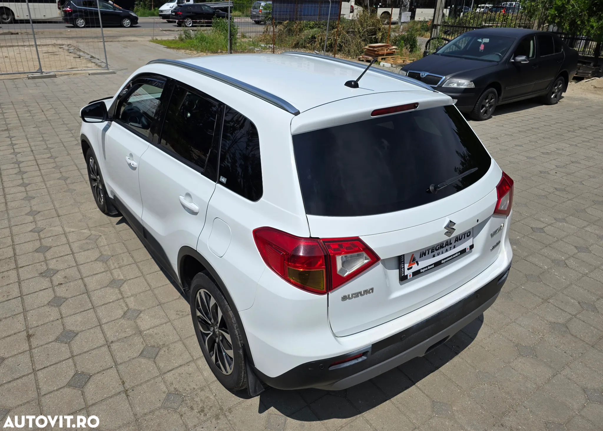 Suzuki Vitara 1.6 4X4 Spirit Aut. - 25