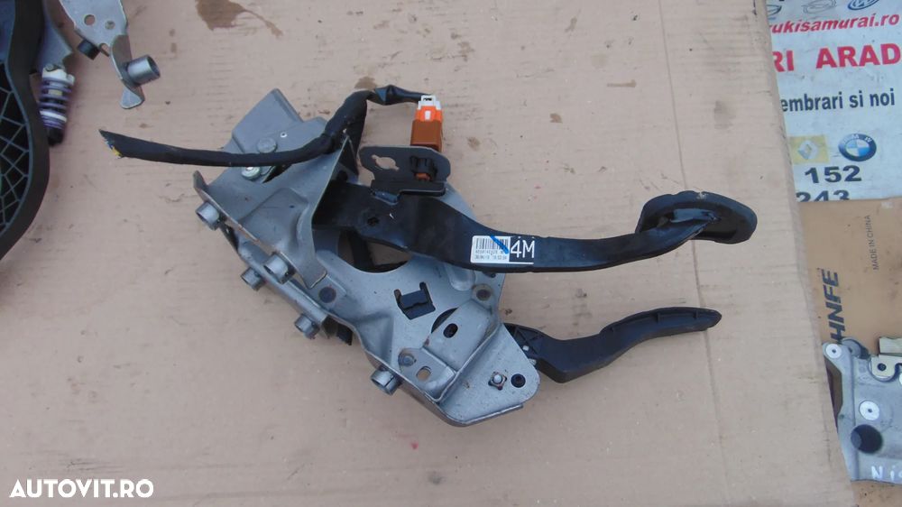Pedalier Nissan Qashqai 2013-2021 pedale frana ambreiaj acceleratie dezmembrez - 5