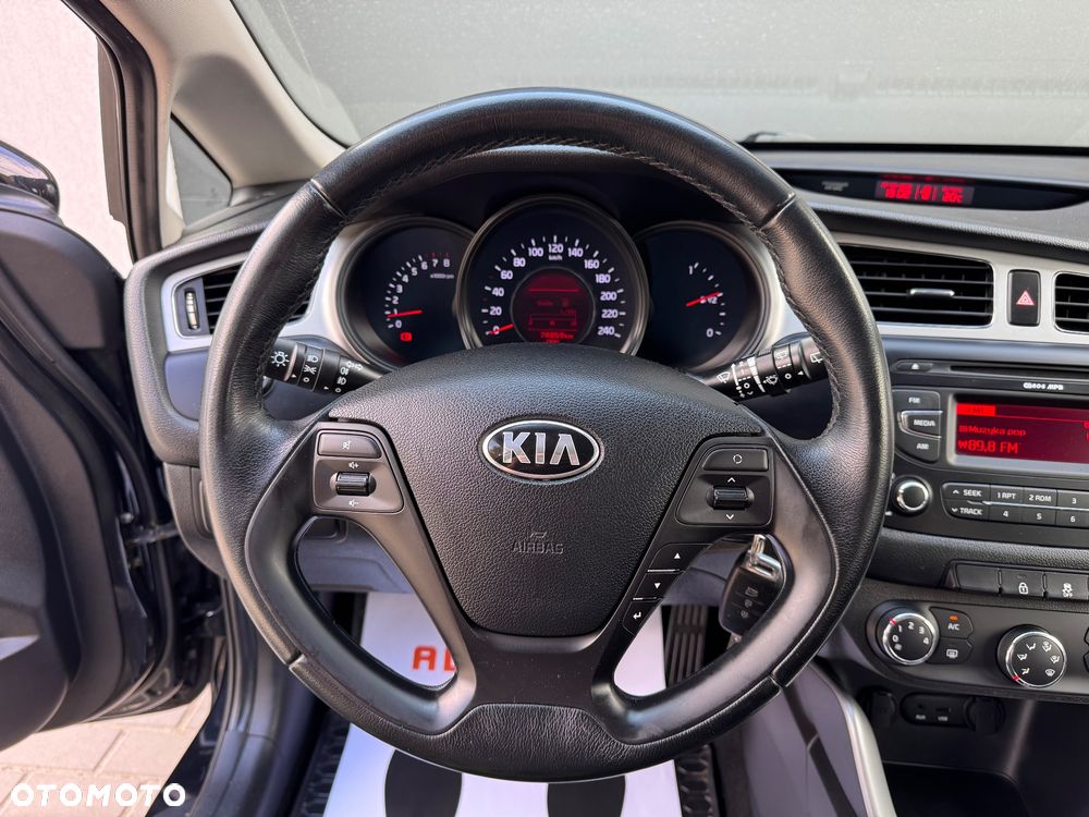 Kia Ceed 1.4 CVVT - 27