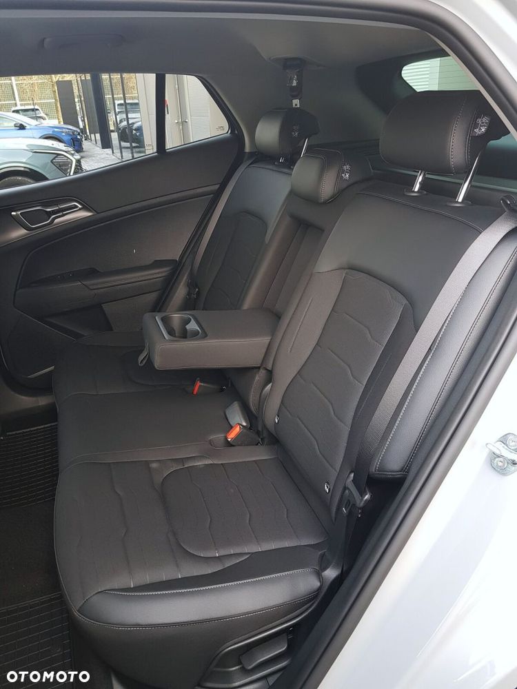 Kia Sportage 1.6 T-GDI Anniversary 2WD DCT - 30