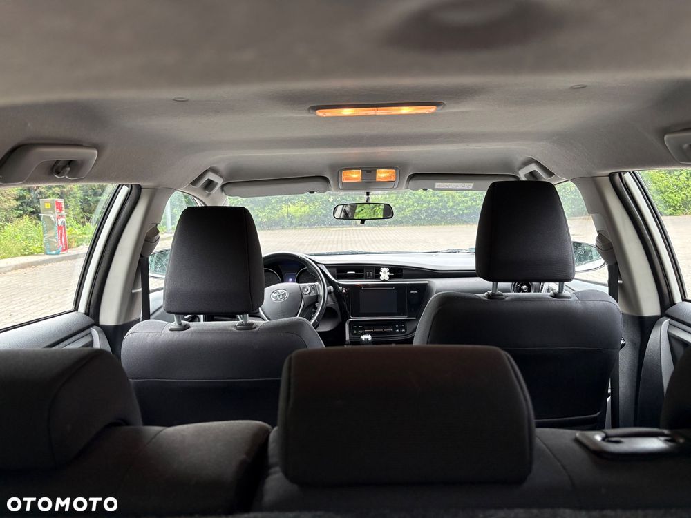 Toyota Auris 1.6 Comfort - 17