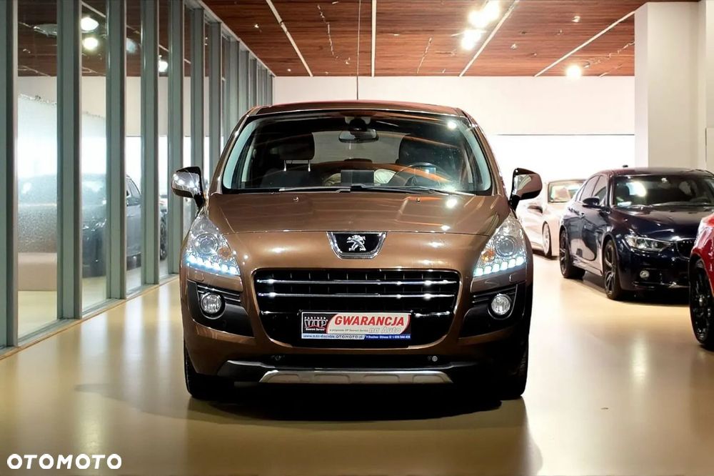 Peugeot 3008 2.0 HDi HYbrid4 - 8