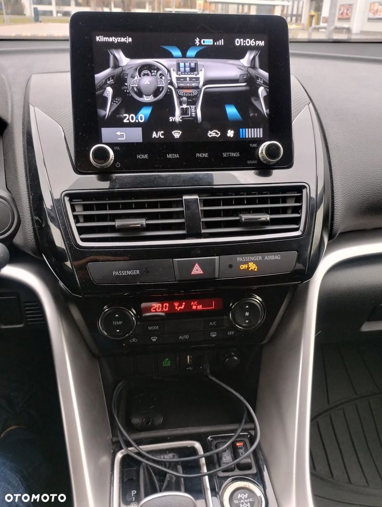 Mitsubishi Eclipse Cross - 11