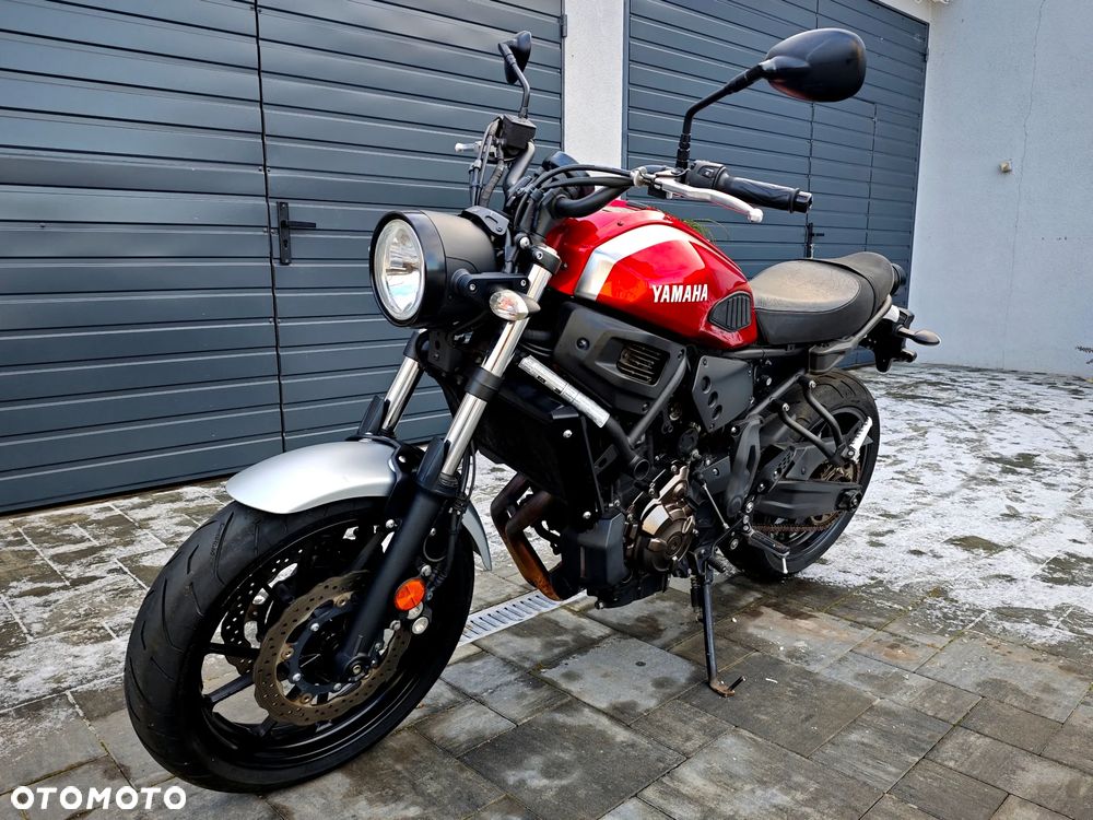 Yamaha XSR - 1